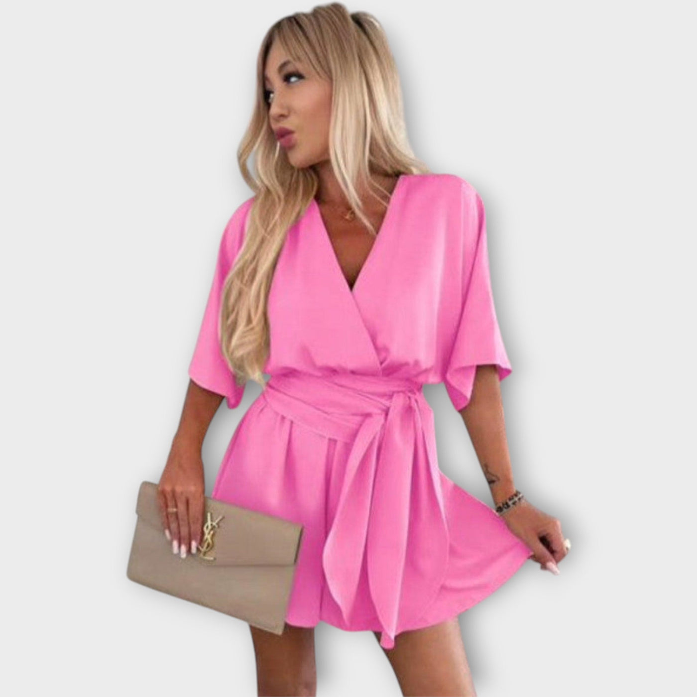 Zračno Ljetna Haljina s Volanima i Pojasom