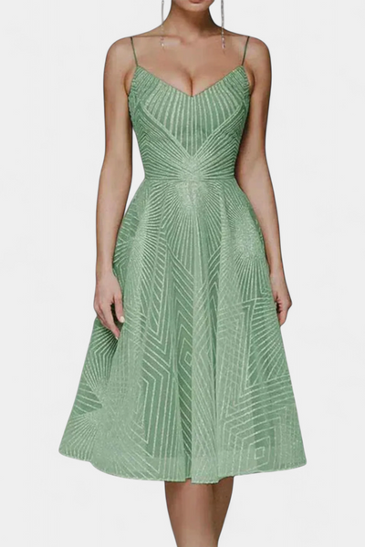 Dragana | Duga Haljina s Vezenjem i A Krojem