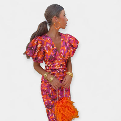 Haljina s Rukavima i Volanima